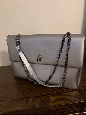 Sleek Gray Chain-Handle Shoulder Bag